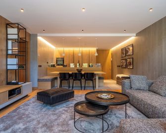 Isard Penthouse & Spa - El Tarter - Lounge