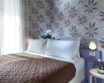 Hotel Estense - Bellaria-Igea Marina - Habitación