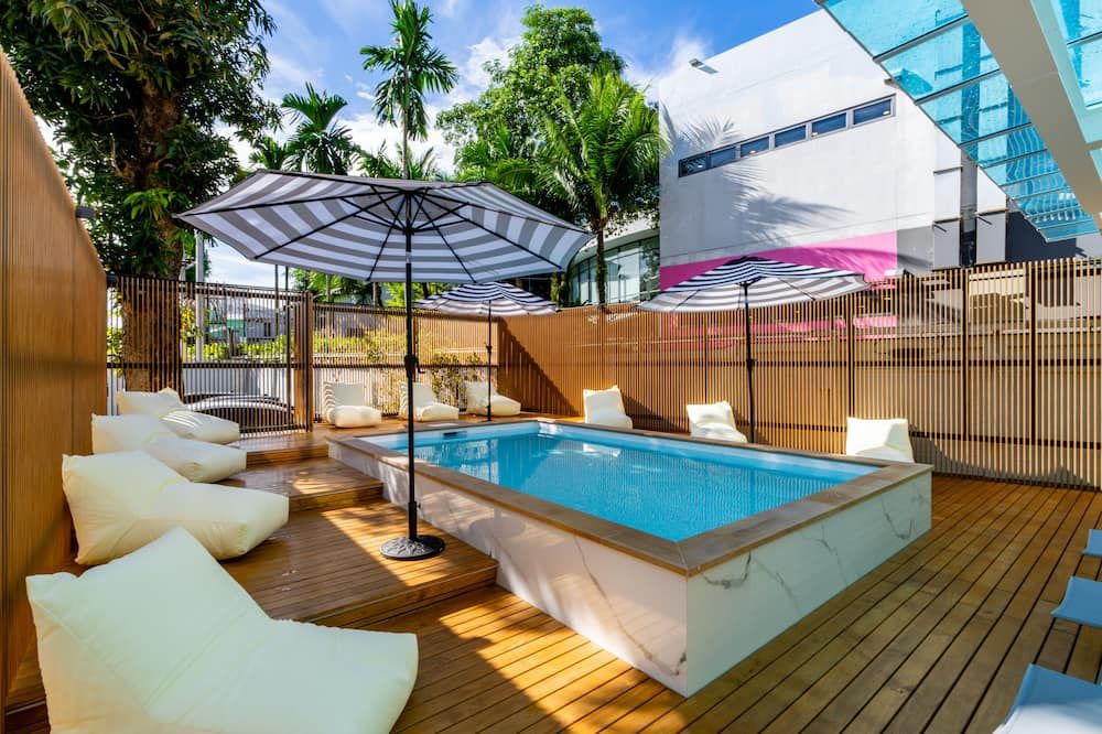 The Tint at Phuket Town Hotel (SHA Plus+) - עיירת פוקט - בריכה