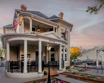 Grand View · Madison Place (Apt #1) Grand View - Ogden - Building