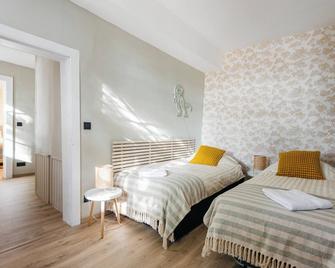 Château La Fontaine - Stylish Manor - Green Environment - Mons - Chambre