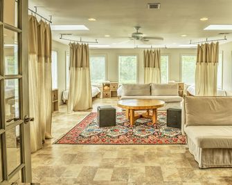 Discount Last Minute Elk Mountain Estate Manor In Beautiful Pa-Groups And Events - Union Dale - Lobby