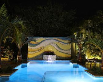 Bubali Bliss Studios - Oranjestad - Pool