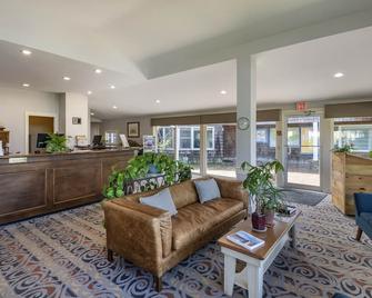 Sebasco Harbor Resort - Sebasco Estates - Lobby