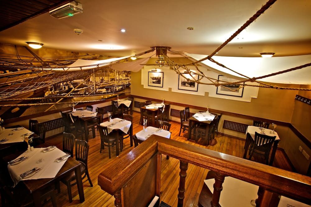 Ferry Inn - סטרומנס - מסעדה