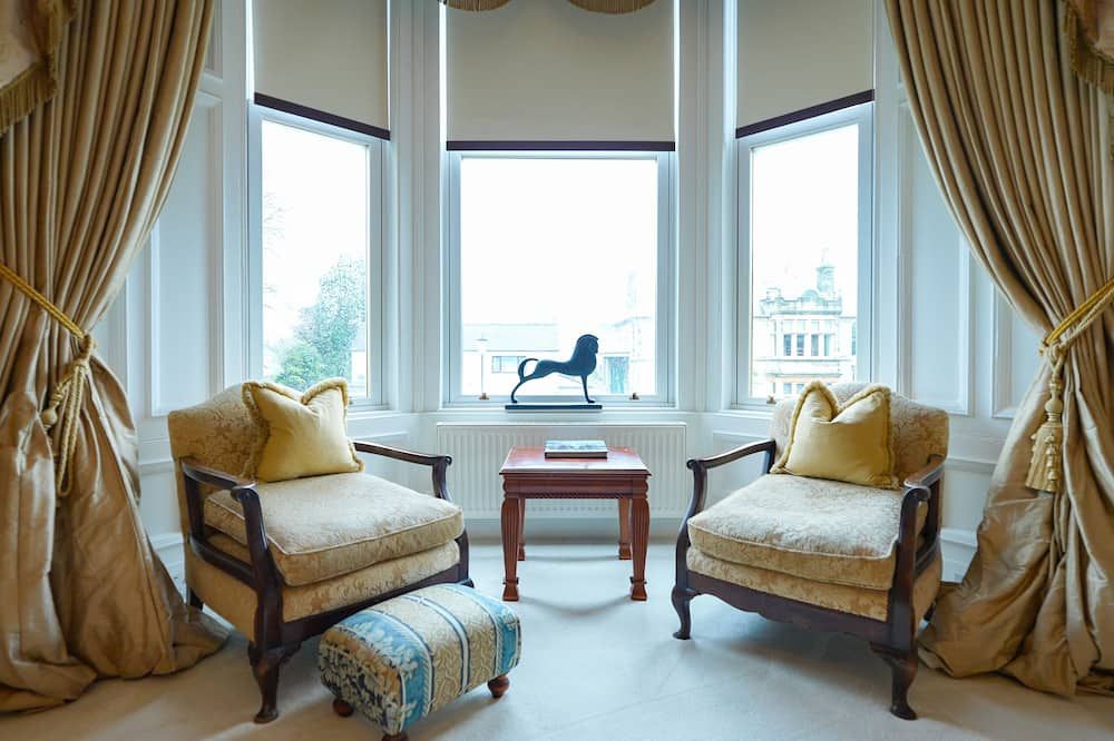 The Townhouse - אייר - סלון