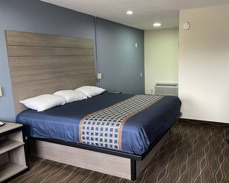 Americas Best Value Inn Alexandria - Alexandria - Bedroom