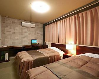 New Business Hotel Alfa - Kurayoshi - Camera da letto