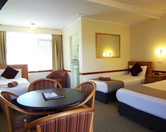 Three Explorers Motel - Katoomba - Ložnice