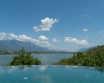 Gamma Monterrey Rincon de Santiago - Monterrey - Edificio