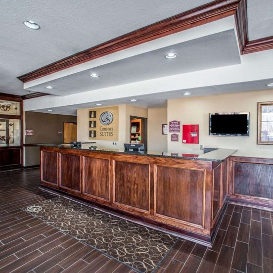 Front desk view of Comfort Suites Columbia - University Area