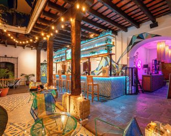 Adra Hostel - Antigua