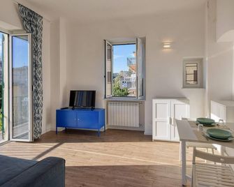 Pet Friendly Apartment In Varazze - Γένοβα - Σαλόνι