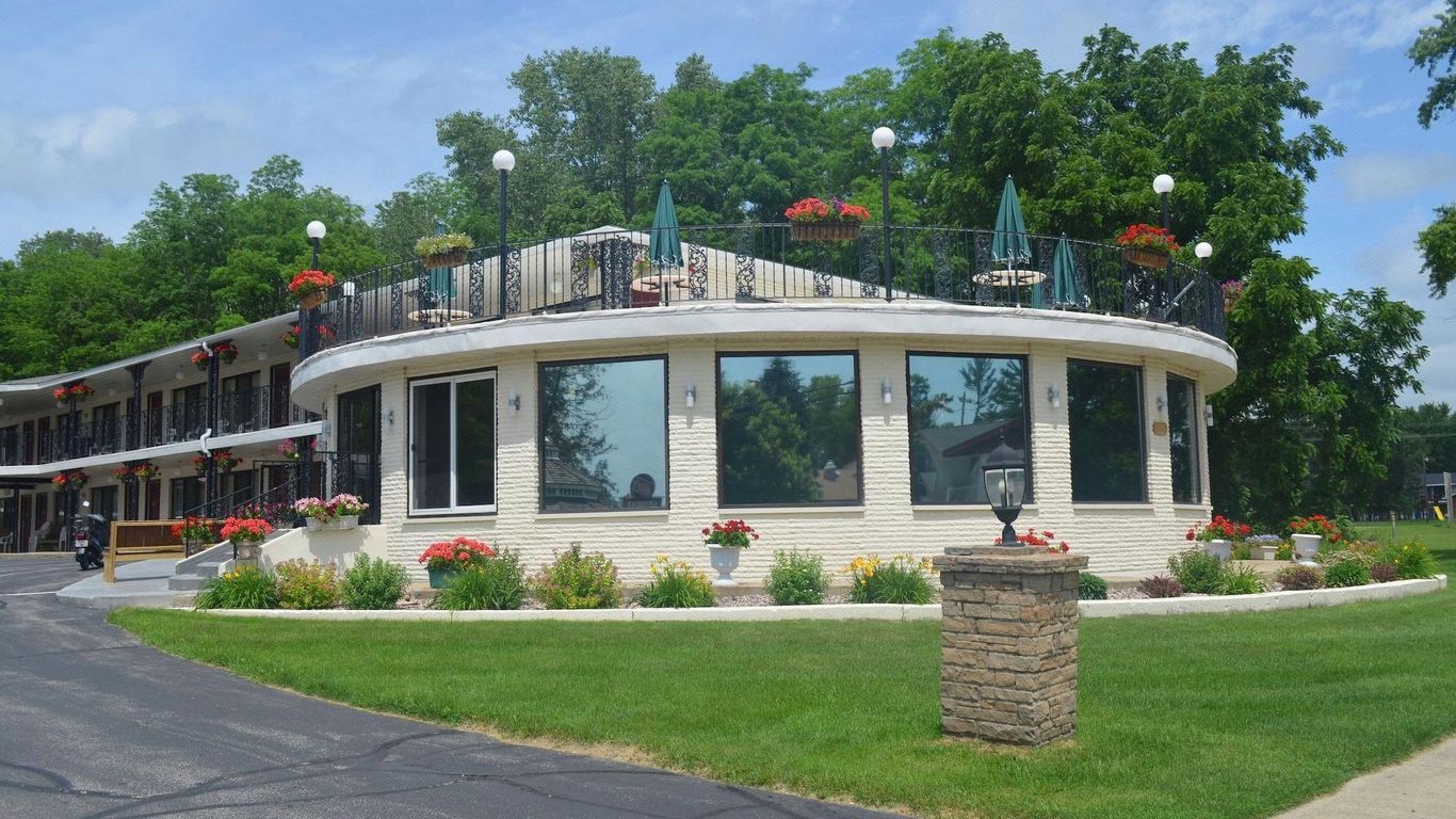 Amber's Inn & Suites