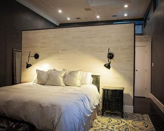 'Willie's Place' - Downtown Living - San Angelo - Habitación