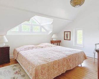 L’Auberge Renovated Hemp Inn - Creative Residence - Le Val-Saint-Germain - Slaapkamer