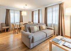 Chalet Falorie - Cortina d'Ampezzo - Sufragerie