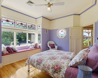 Federation home in town, close to lake & shops - Yarrawonga - Habitación