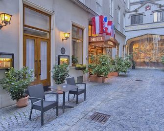 Hotel Austria - Wien - Viena - Patio