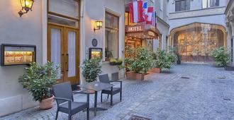 Hotel Austria - Wien - Vienna - Patio