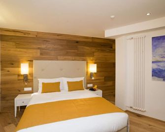 Hotel Schweizerhof Pontresina - פונטרסינה - חדר שינה