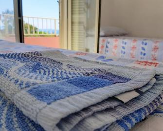 Costa Seacily - Villafranca Tirrena - Camera da letto
