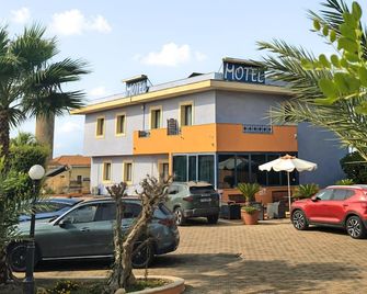 Motel - Hotel Nautico Pozzallo - Pozzallo - Edificio