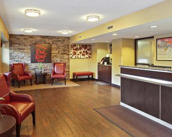 Red Roof Inn Washington DC - Columbia/Fort Meade - Jessup - Front desk
