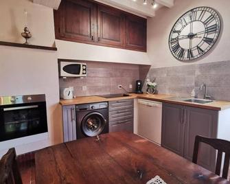 Maison Gasconne, Charme de L'ancien Allié au Confort du Moderne ! - Mirande - Kitchen