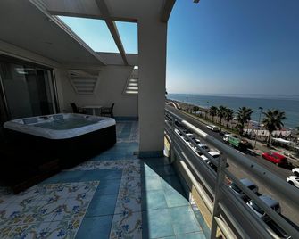 Hotel Ancora - Pontecagnano Faiano - Balkon