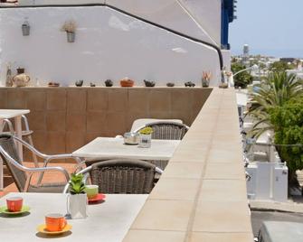Hostal Magec - Puerto del Carmen - Patio