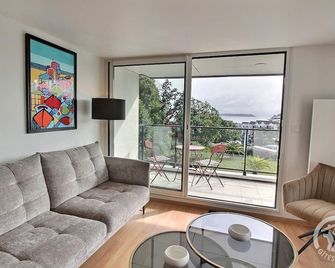 Face a tome - Perros-Guirec - Huiskamer