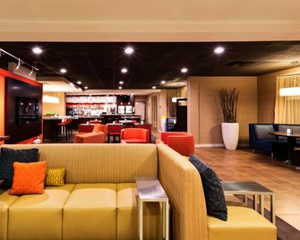 Courtyard by Marriott Mishawaka-University Area - Mishawaka - Lounge
