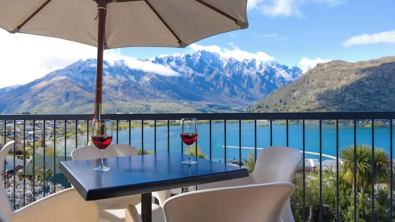 ذا إمباس بي آند بي