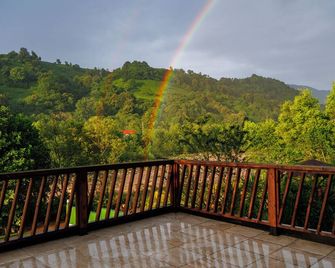 Querencia Suit Hotel - Ardeşen - Balcony
