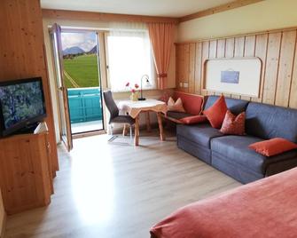 Adlerhof am Sonnenplateau - Mieming - Wohnzimmer