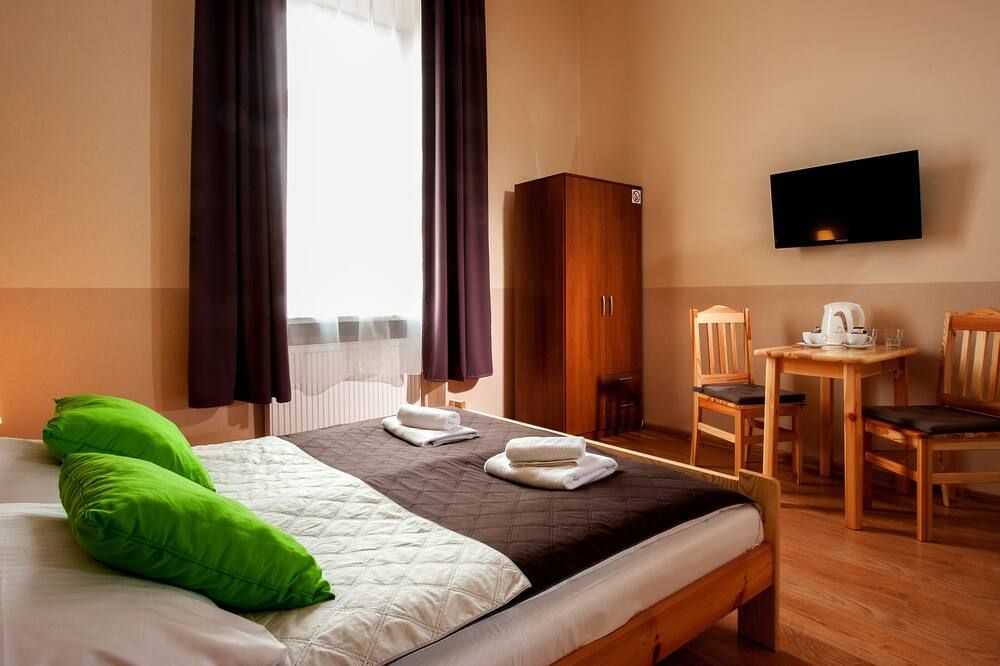 ستيشن آبارتهوتل - كراكوف - غرفة نوم