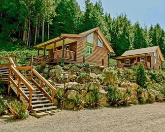 Orca Cabin I Wild Pacific Trail I Pets I Big Beach - Ucluelet - Bâtiment