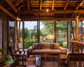 Kirimaya Golf Resort Spa - Sha Plus Certified - Mu Si - Wohnzimmer