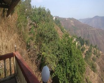 Hotel Sai Palace - Panchgani - Balcón