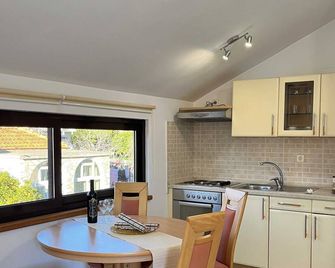 Apartment Josipa - Vela Luka - Kuchyň