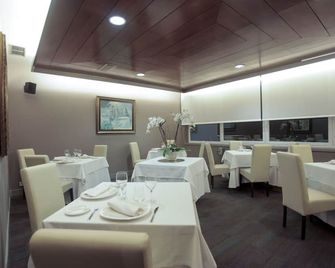 Ruta Jacobea - Lavacolla - Restaurante