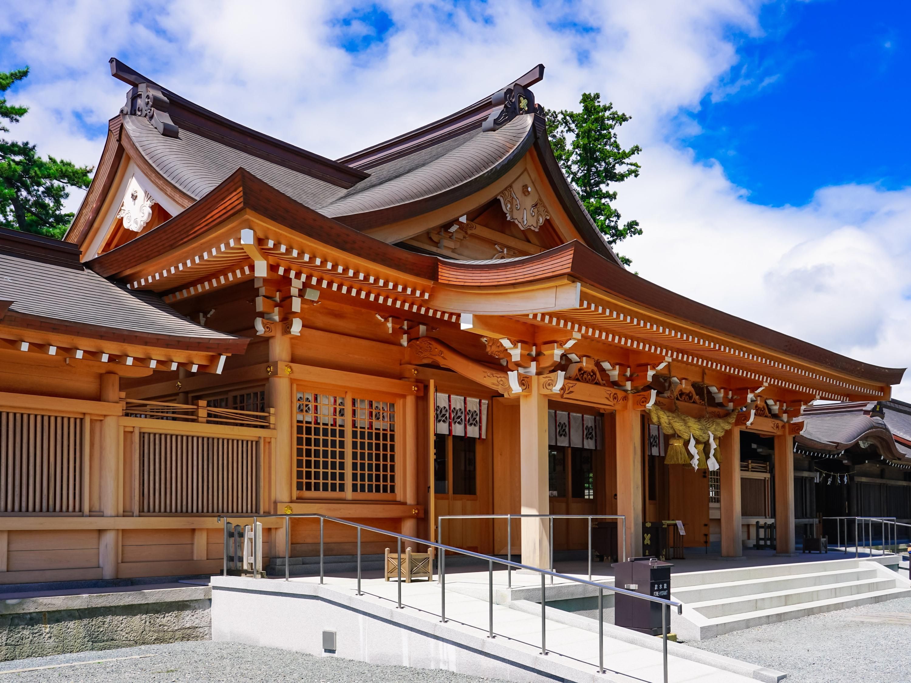 كراون بلازا آنا كوماموتو نيوس رسكاي باي آيتش جي - كوماموتو - مبنى