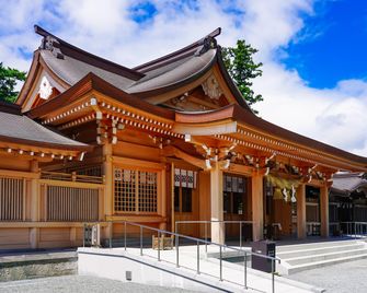 كراون بلازا آنا كوماموتو نيوس رسكاي باي آيتش جي - كوماموتو - مبنى