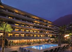 H4 Hotel Arcadia Locarno - Locarno - Building