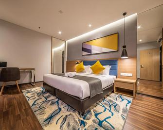 Fives Hotel Johor Bahru City Centre - Johor Bahru - Bedroom