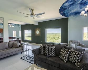 The Penthouses At Andys Castle - Near Shoal Bay Beach - Island Harbour - Living room