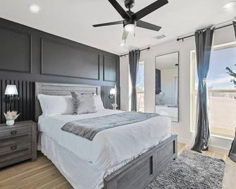1b1b Townhome Near At&t, Global Life, 6flags - Arlington - Habitación