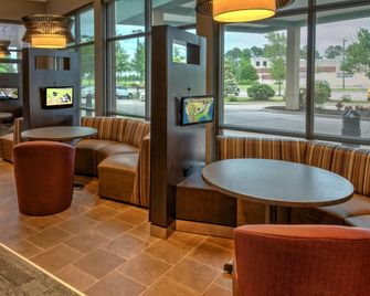 Courtyard by Marriott Newport News Airport - Newport News - Lounge