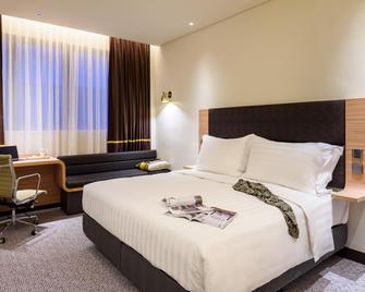 Camlux Hotel - Hong Kong - Bedroom